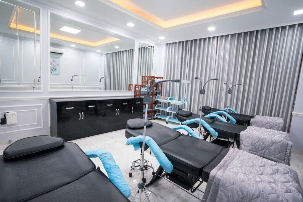 Modern Spa Room Design